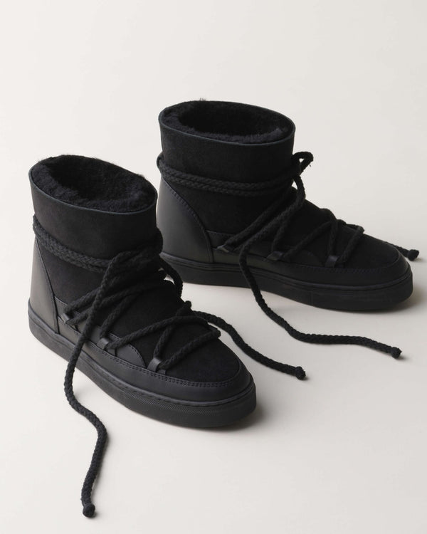 Classic Sneaker - Black